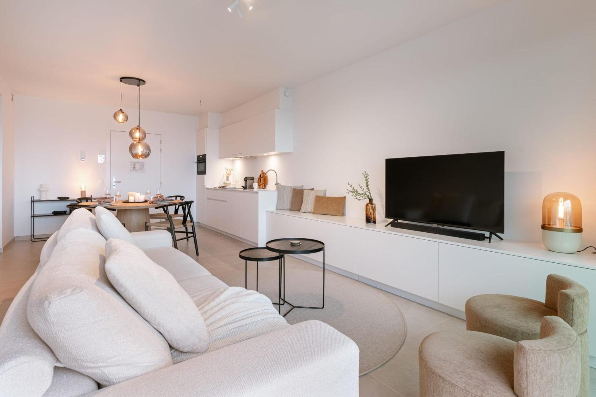 Huswell - Stylish With Harbour View Apartment Ostend